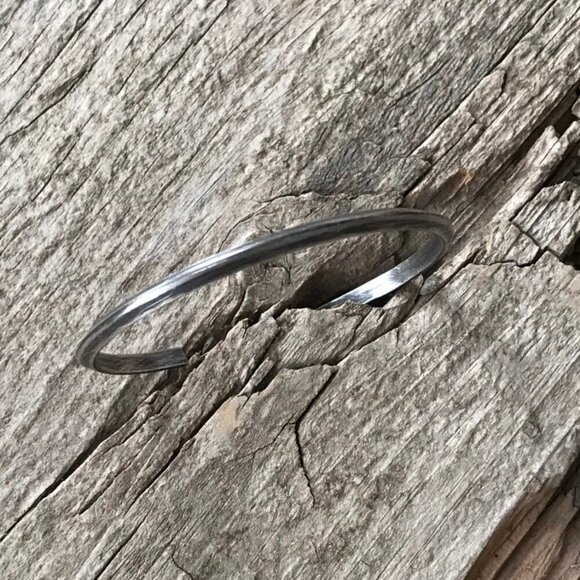 Oxidized Sterling Silver Pyramid Triangle Open Cuff Bangle Bracelet 3mm Wide - Picture 5 of 7